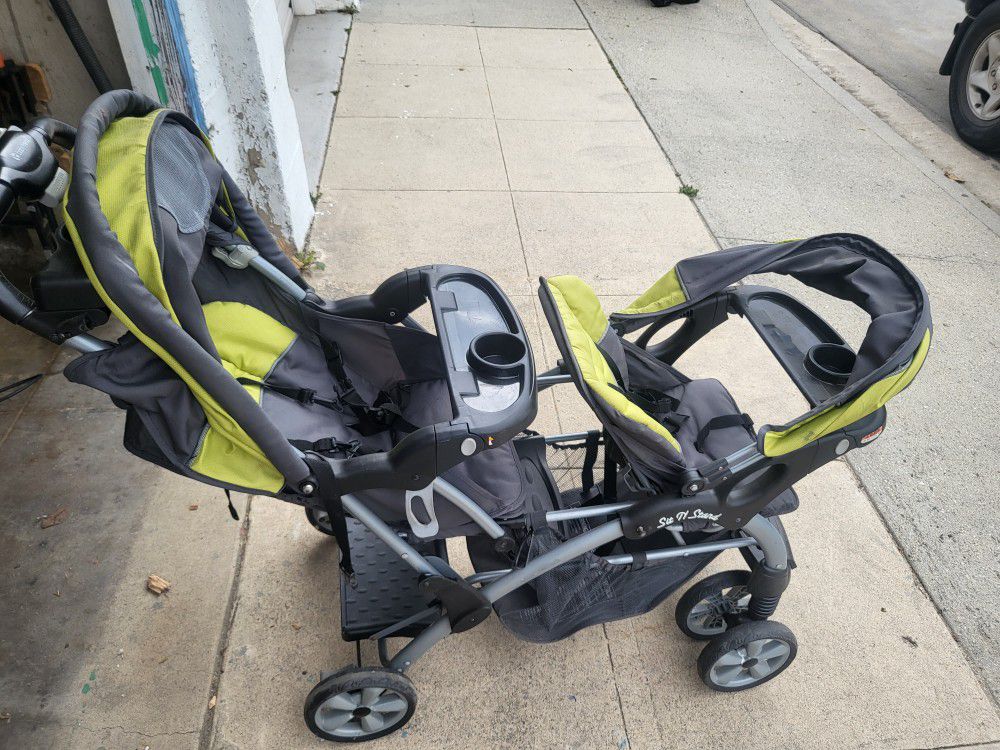 Baby jogger, double stroller.