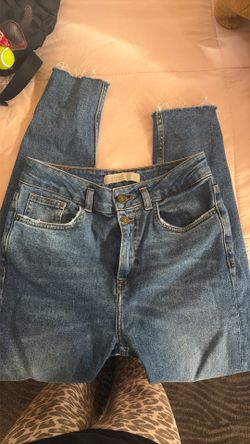 Zara Women Jeans Size 2