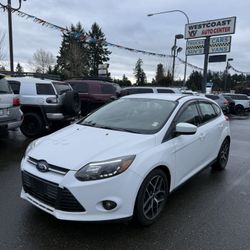 2012 FORD FOCUS SE