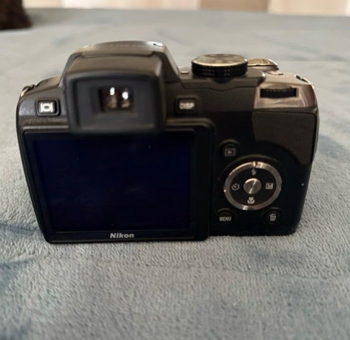 Nikon Coolpix P80