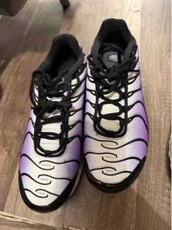 Nike women’s  shoes