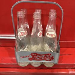 Pepsi 6pack rack with bottles