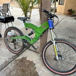 26” Mountain Cycle Downhill Mountain Bike - Never used