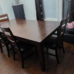 Dinning Table