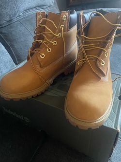 Youth Timberland boots