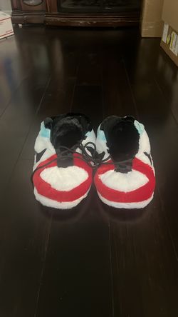 Sneaker, cozy slipper