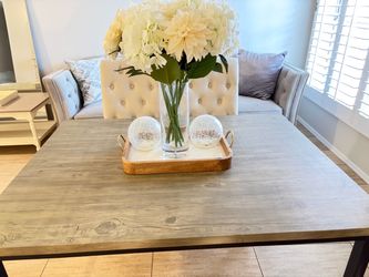 Dining Table & Chairs