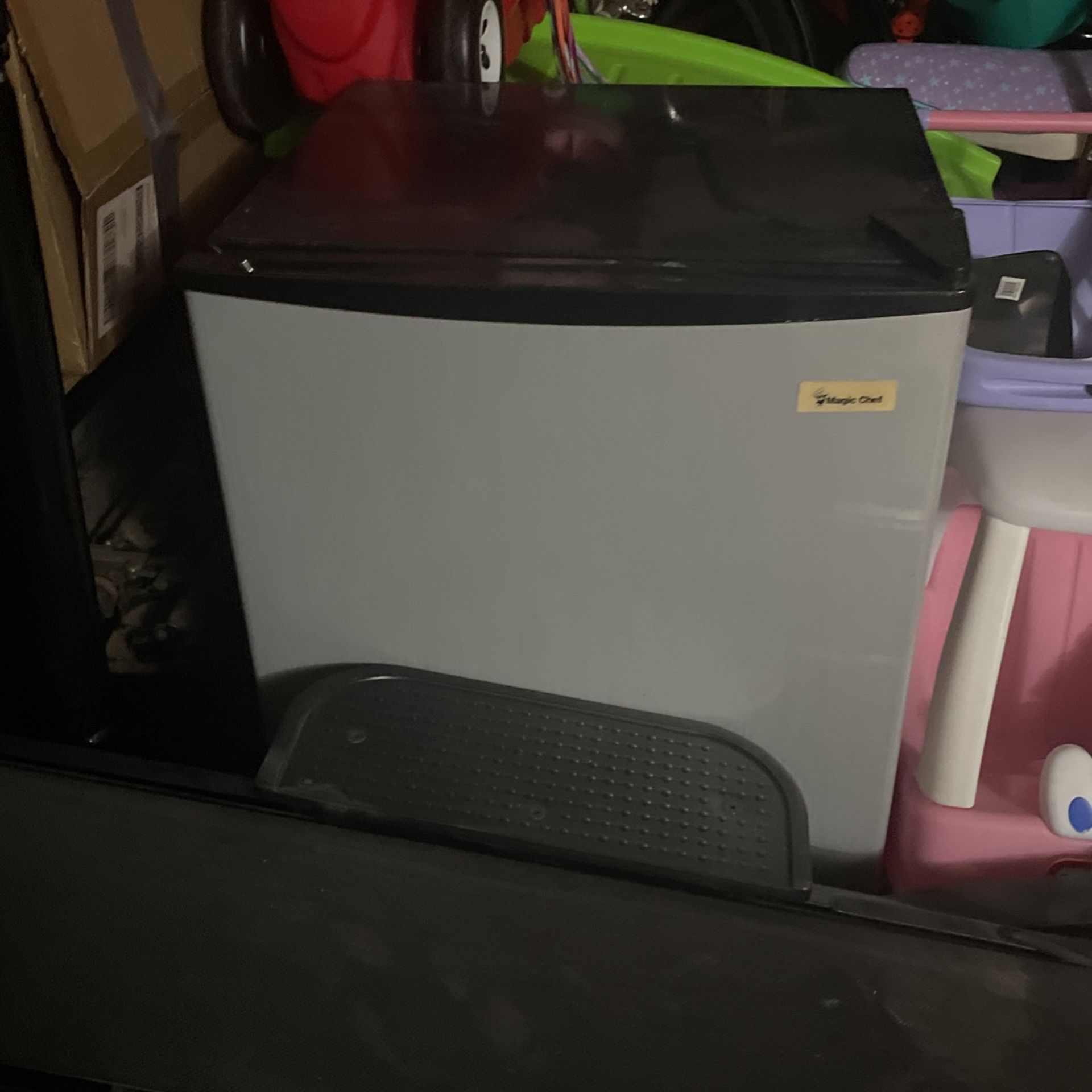 Small Refrigerator for Sale in Fountain Valley, CA OfferUp