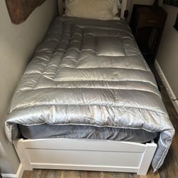 XL Twin Bed 
