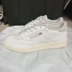 Reebok Classic Size 9.5