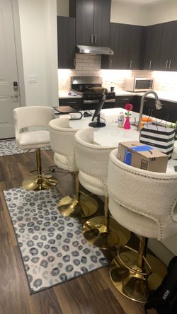 Set of 4 White and Gold adjustable Barstools