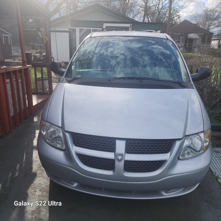 2003 Dodge Grand Caravan