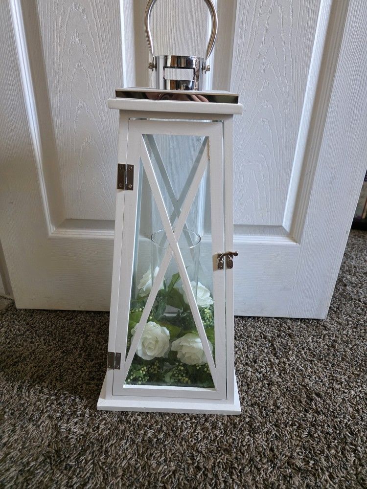 Lighthouse Center Piece