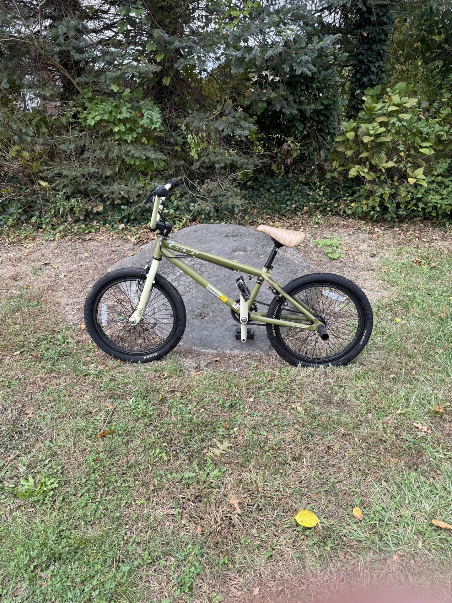 GT BMX BIKE