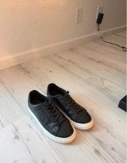 Mens sneakers size 8.5