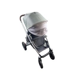 Uppababy vista stroller with rumble seat, toddler seat, boogie board