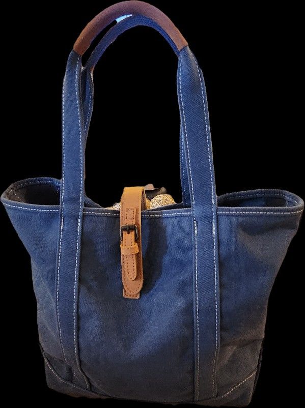 LL BEAN BOAT TOTE WITH LEATHER HANDLES NwOT