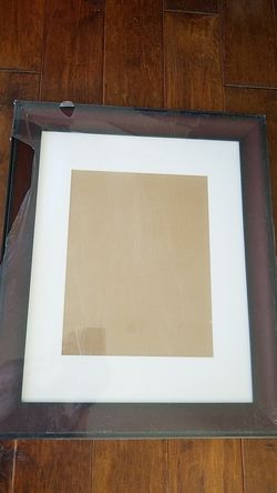 Picture Frame 23.5 x 19.5