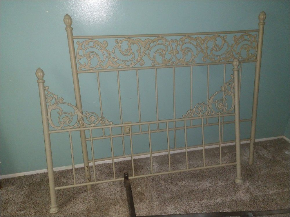 Queen bed metal frame