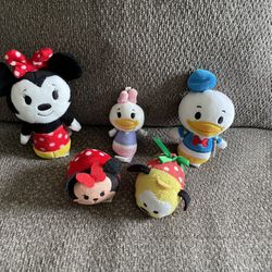 Disney plushie toy bundle