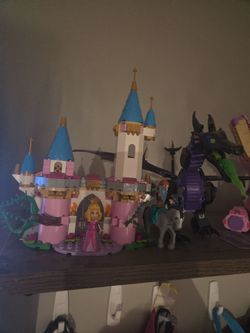 Sleeping beauty lego