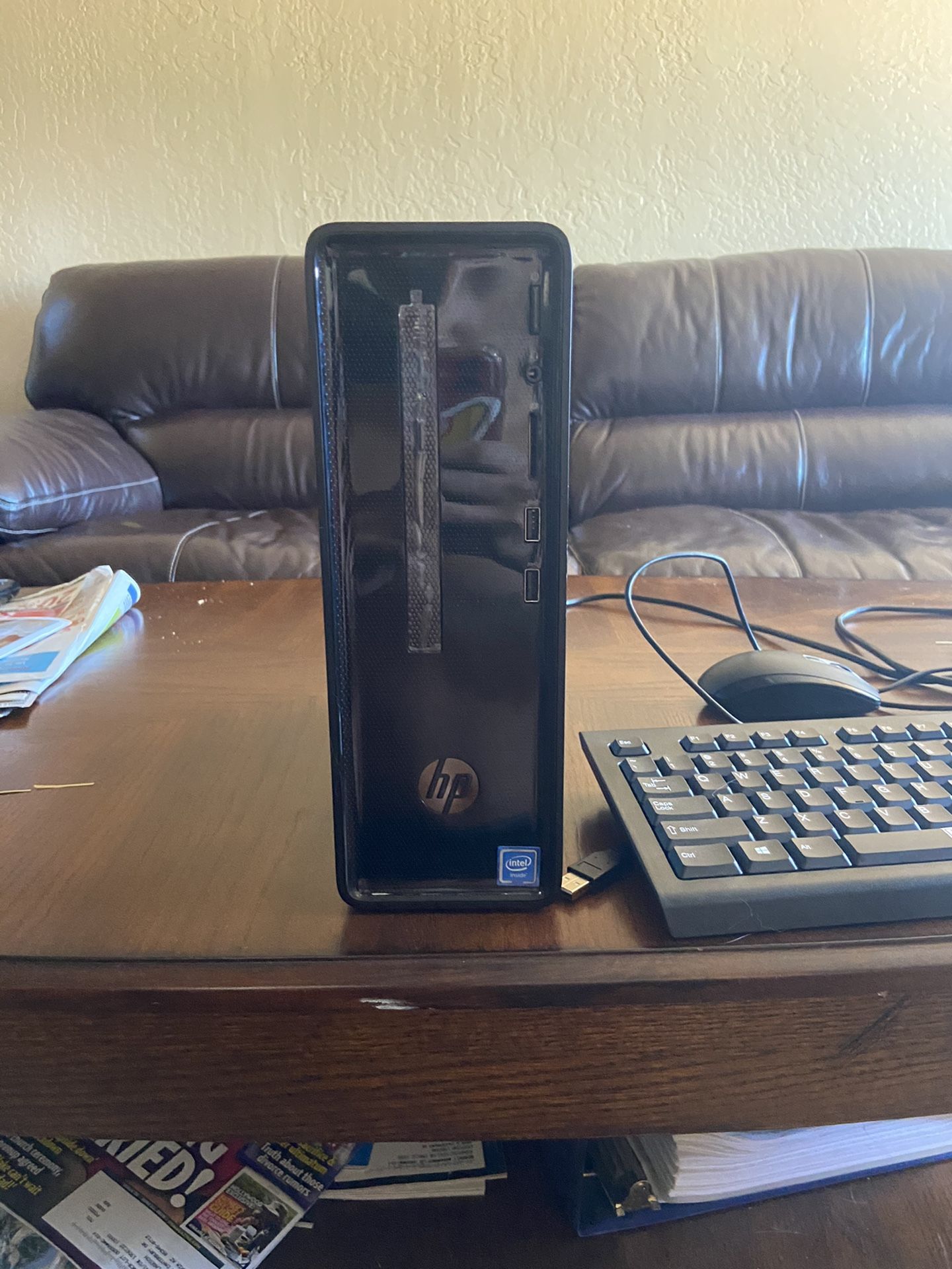 HP Slim desktop computer