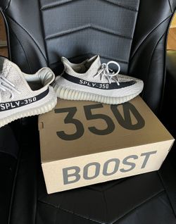 yeezy 350z v2