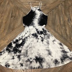 Bear Dance Size S Black And White Tie Dye Dress