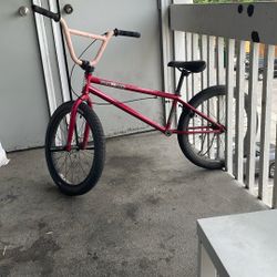I’m selling it because I don’t use it.