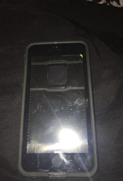 Life proof case for iPhone 6s Plus