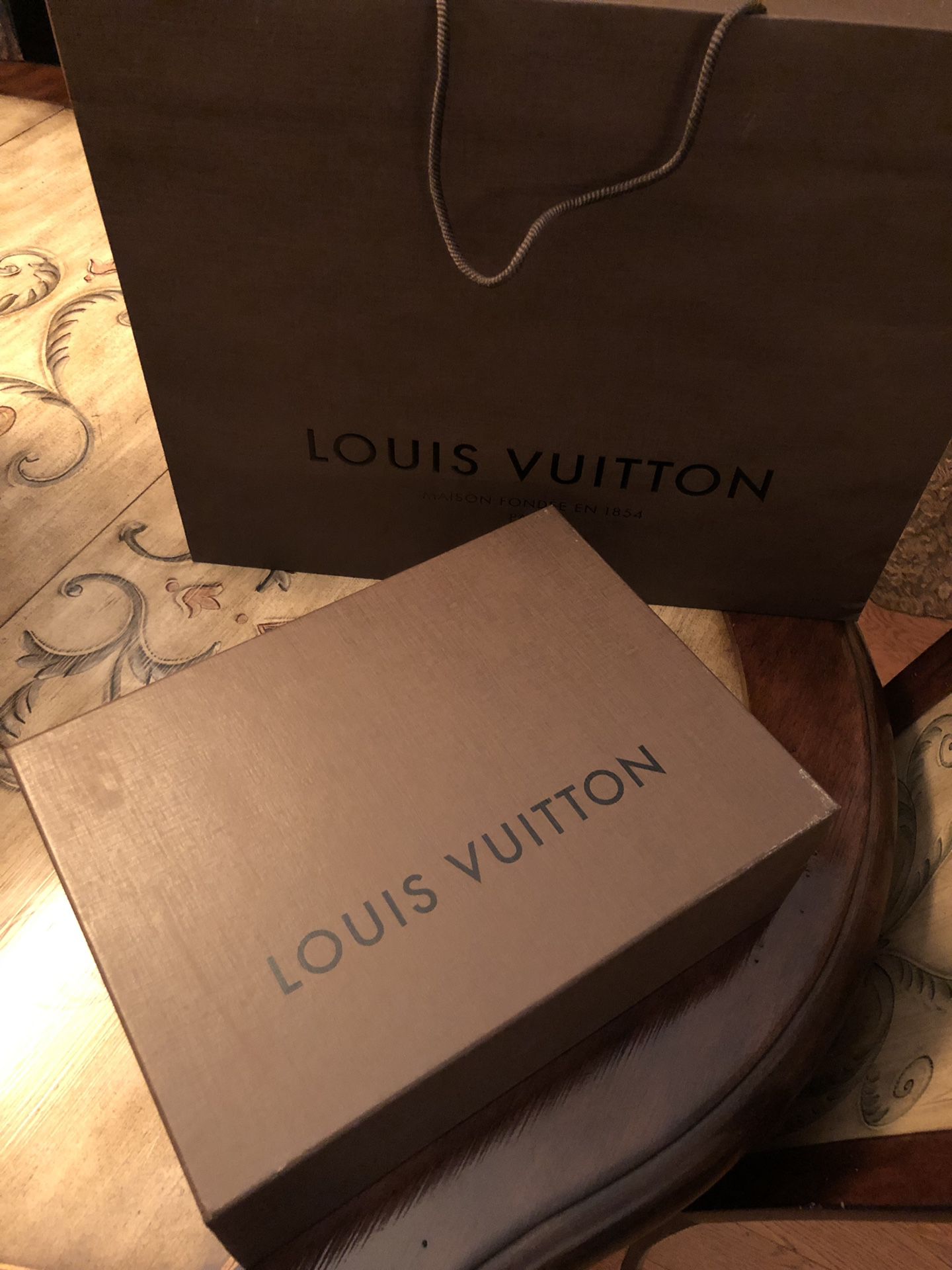 Louis Vuitton Paper Handbag Accessories for Women for sale