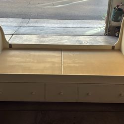 Twin White Sleigh Trundle Bed