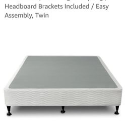 ZINUS Keenan TWIN Mattress Foundation/Platform Bed frame/ Standing Box Spring+Headboard Brackets