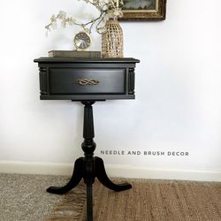 End table Accent Table