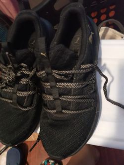 Tenis