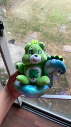 Green care bear keychain
