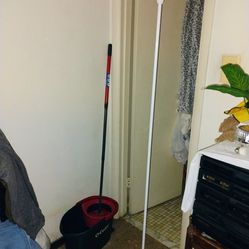 Tall metal floor lamp plastic shade pickup only cash