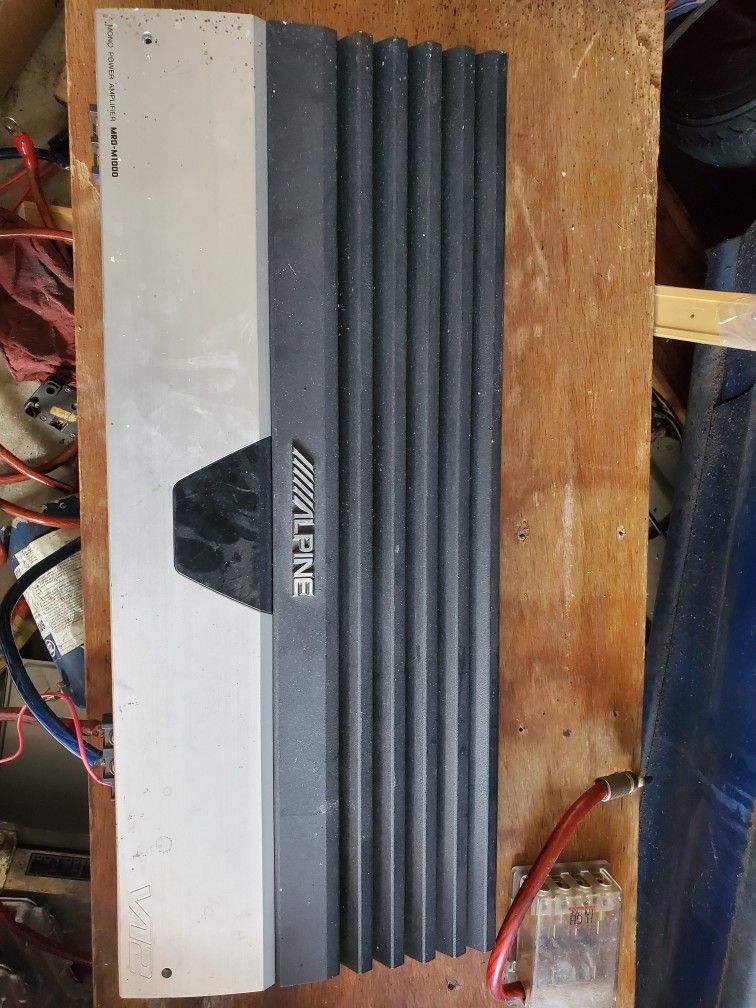 Alpine MRD1000