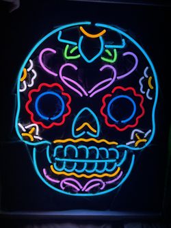 Glass Sugar Skull Light