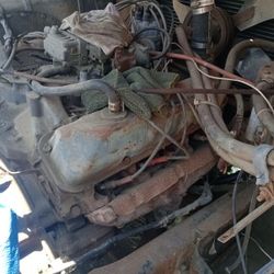 Motor Ford 391 Equipo de grúa Llantas 11 22.5 y 1000 20