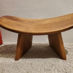 Ikuko Portable Seiza Meditation Bench