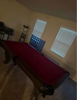 Pool table