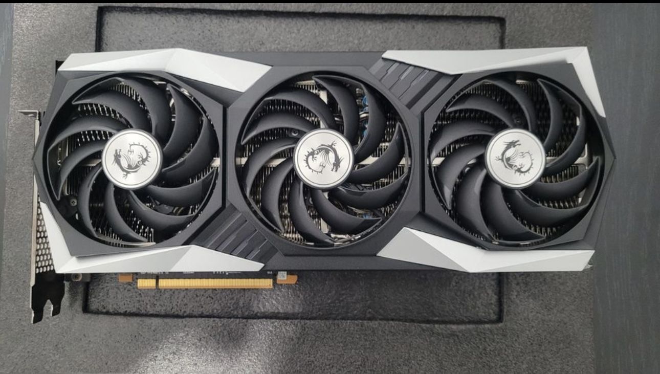 AMD Radeon 6950xt MSI Gaming X Trio