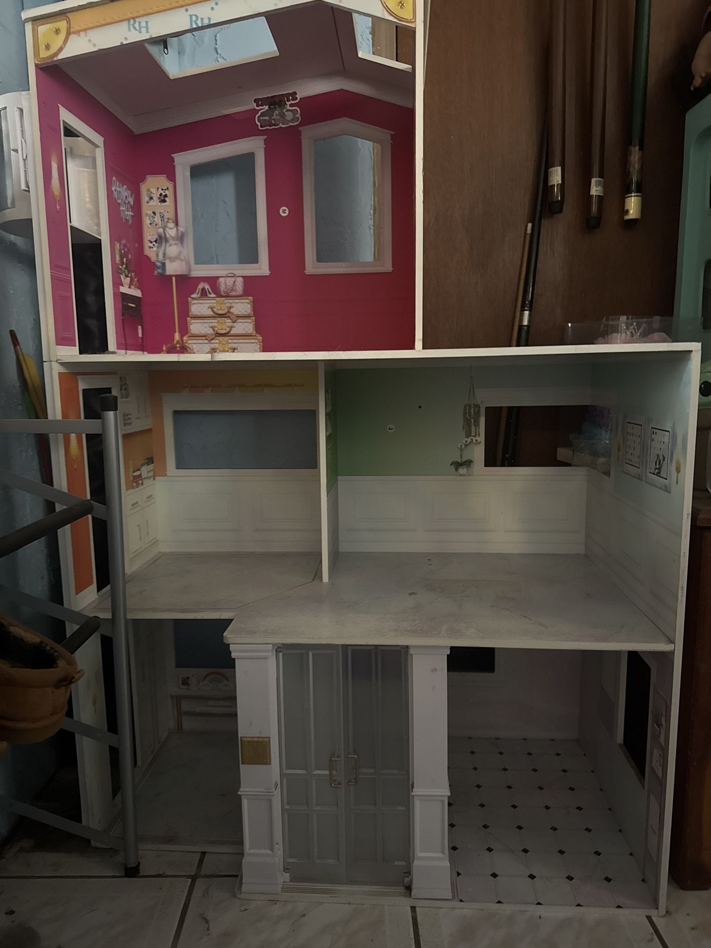 Rainbow High Doll House 