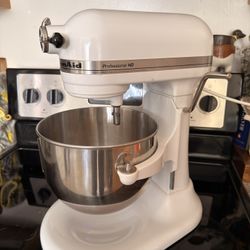 KitchenAid Stand Mixer