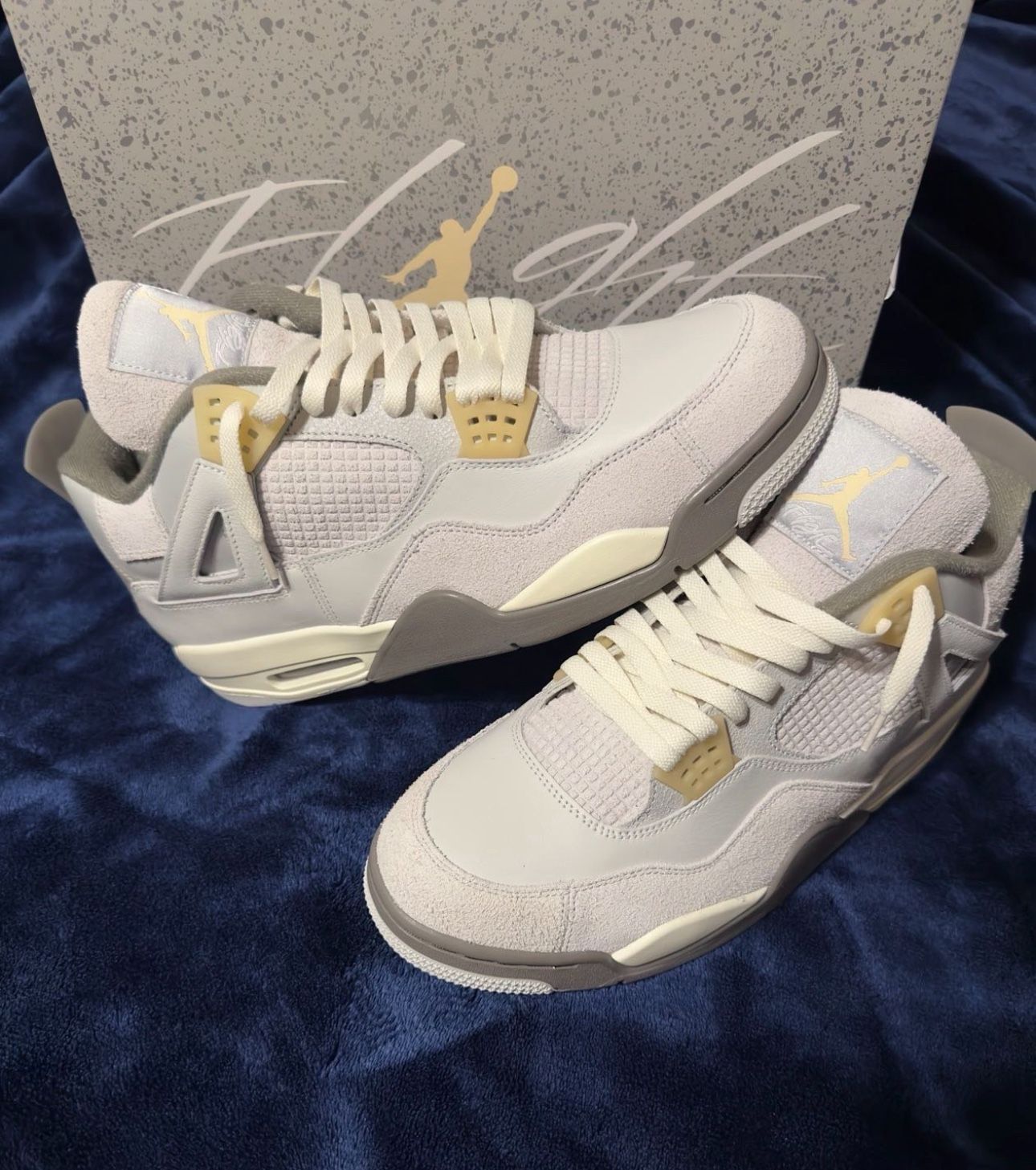 Jordan 4 “Craft Photon Dust” Size 13