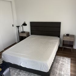 Bedroom  Set, Full Bed With Mattress , 2 Night Stands And Area Rug