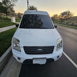 Ford Transit Conect 2013