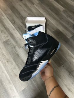 Jordan 5 Retro Unc 2026