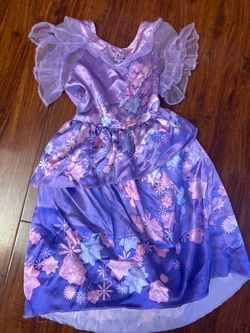 Encanto Isabella costume